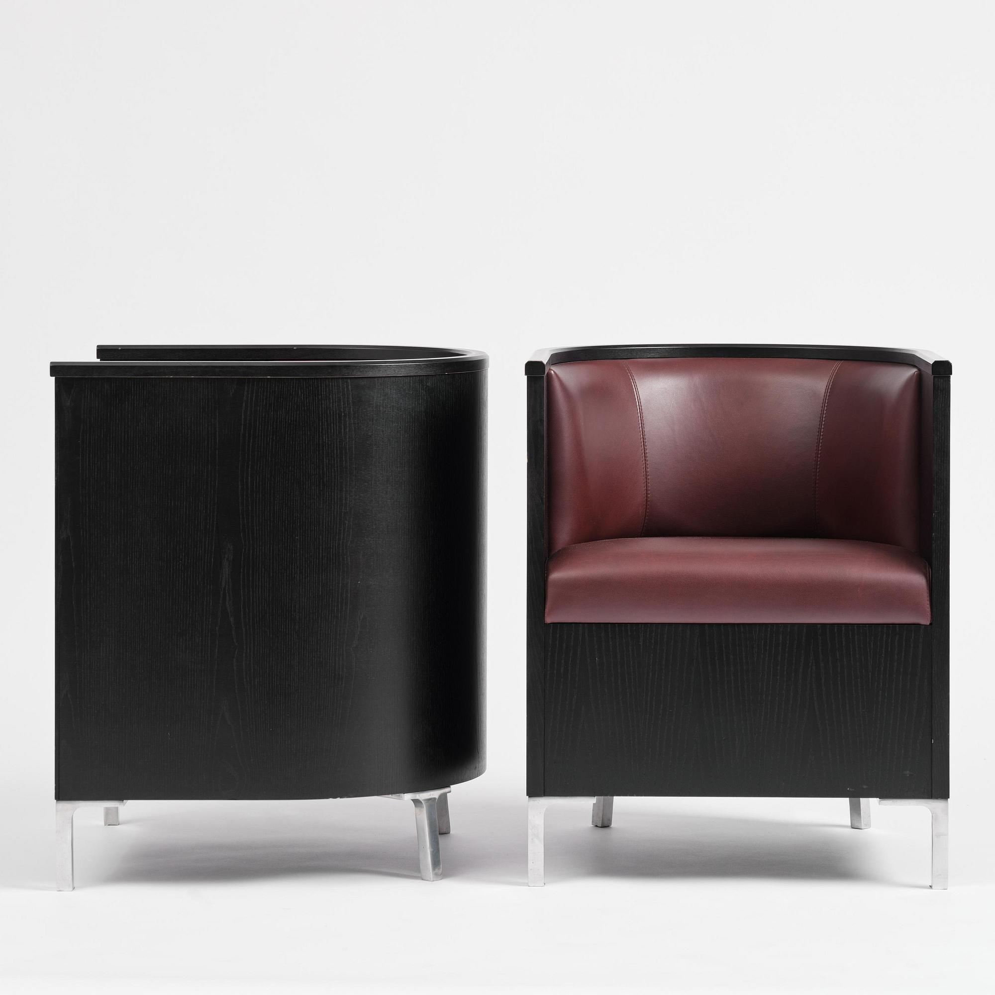 Mats Theselius, a pair of “Theselius Trä” armchairs, Källemo, Värnamo, post 2007.