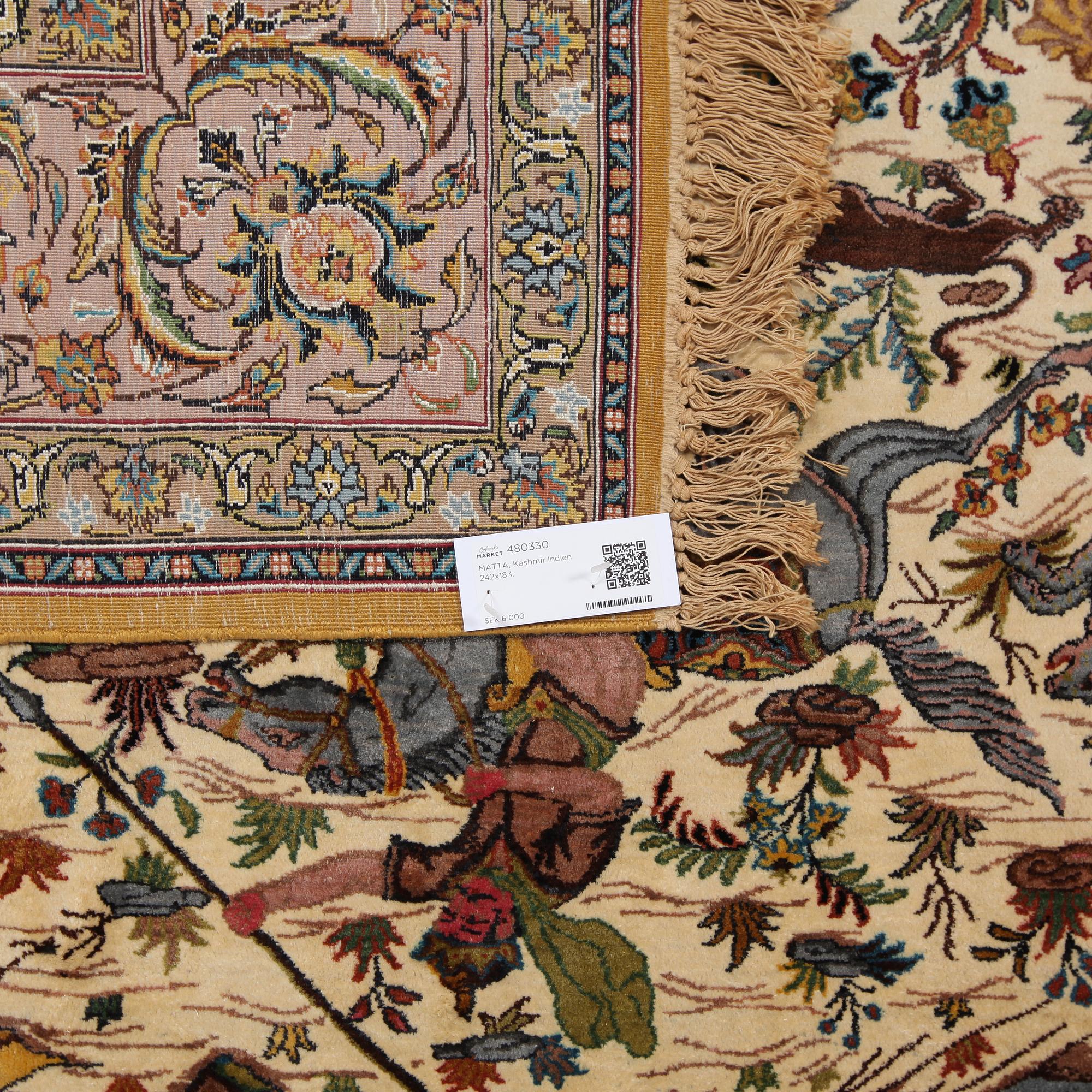 MATTA, Kashmir, Indien, ca 242x183 cm.