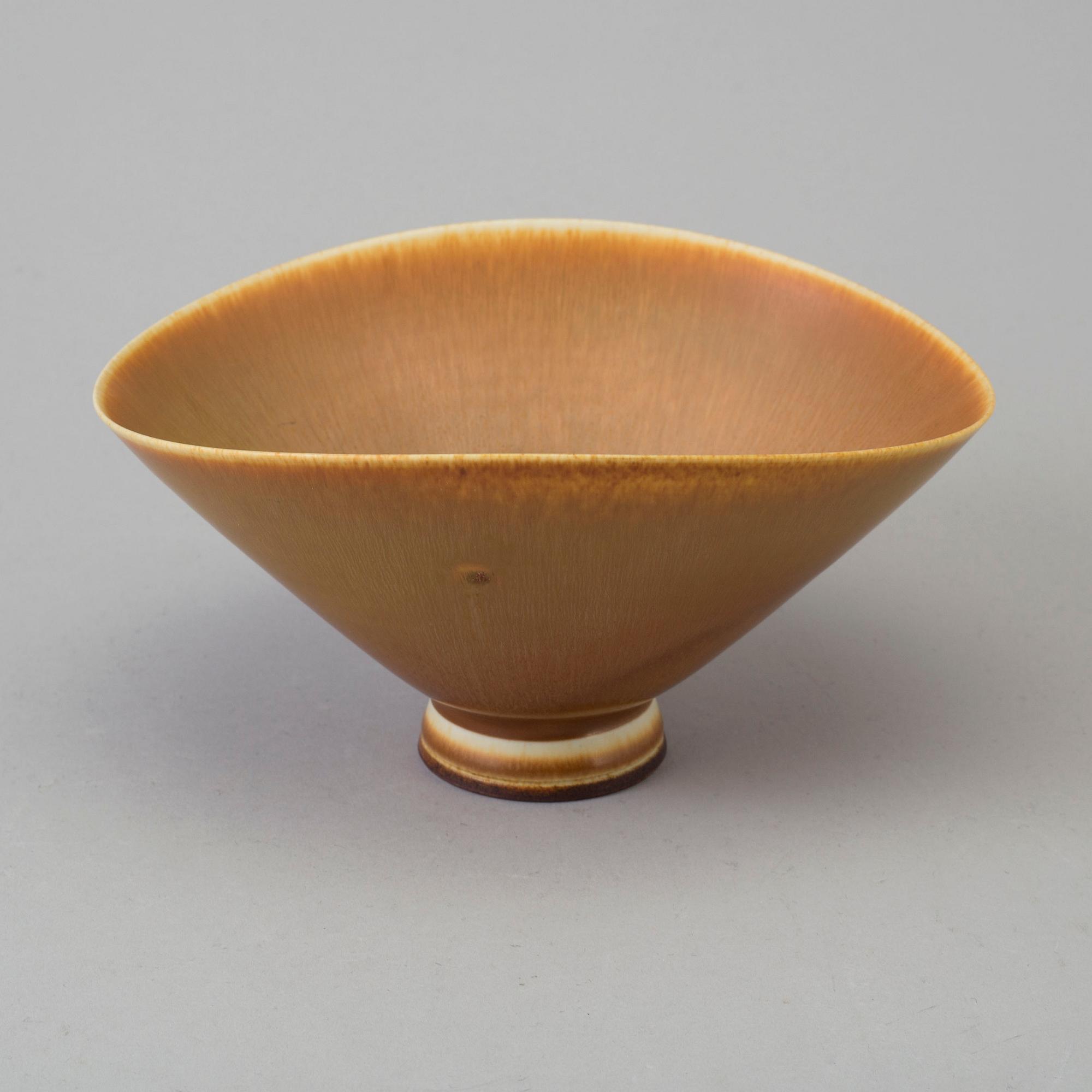 BERNDT FRIBERG, skål, stengods, signerad, Gustavsberg studio, 1900-talets andra hälft.