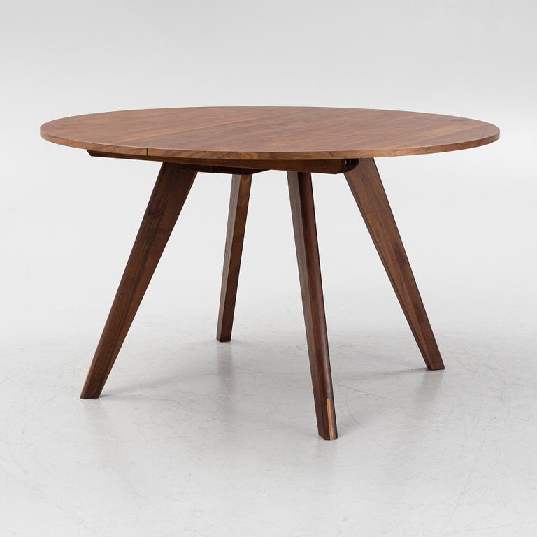 Michael H. Nielsen, a 'New Mood' dining table from Bolia.