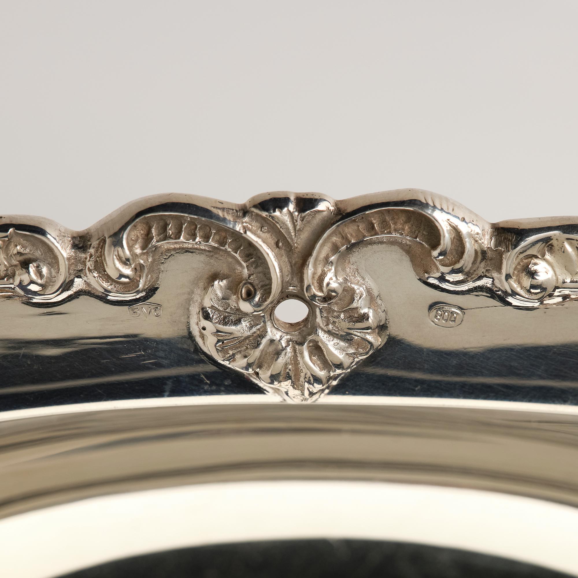 A bowl, 800/1000 silver, Vercelli, Italy, mid-20th Century.