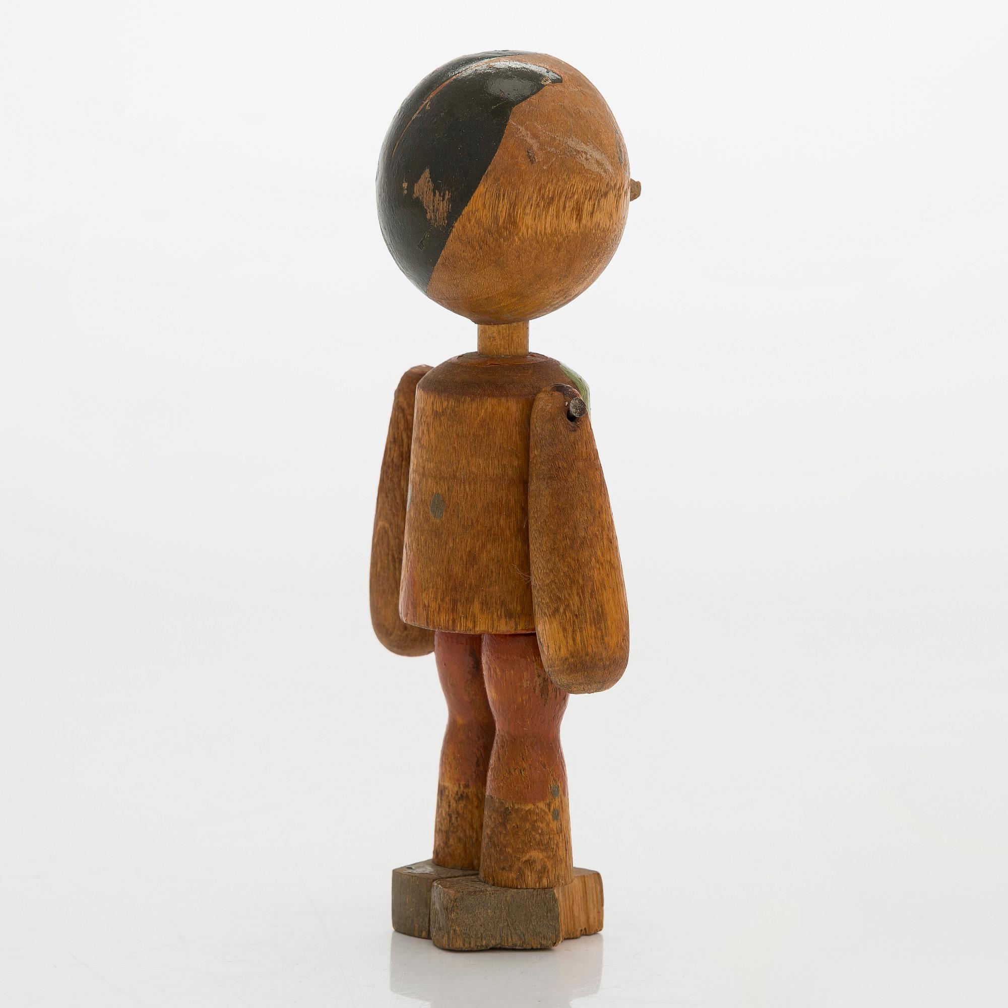 Kaj Franck, a 1940s wooden doll, "Toto".