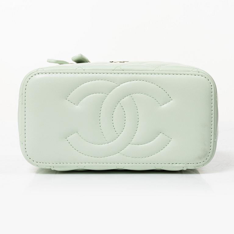 Chanel, Bag, "Vanity A Chaine", 2025.