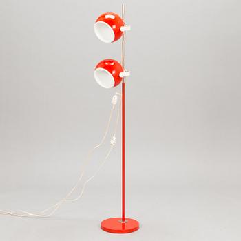 An interior set in red plastic from the 1970s, 7 parts.