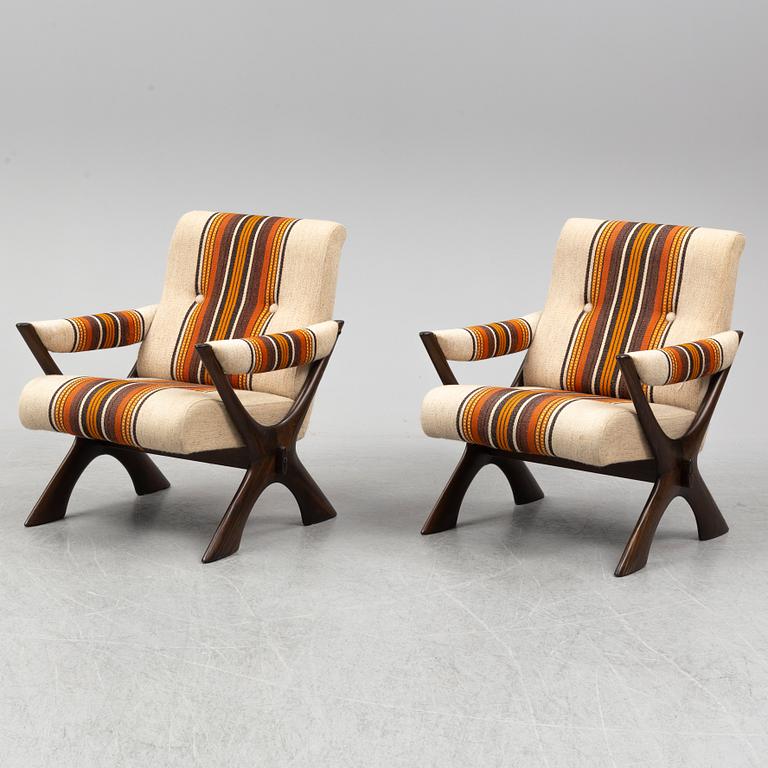 FÅTÖLJER ett par, 1960/70-tal.