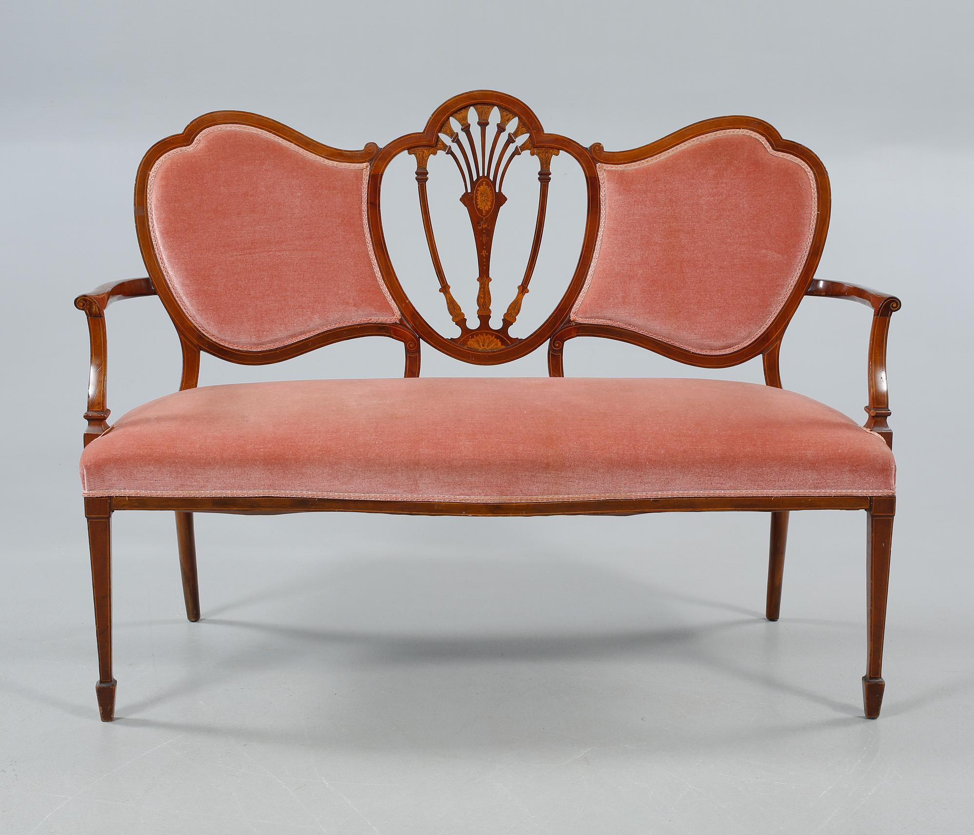 SOFFA, engelsk stil, 1900-talets början.