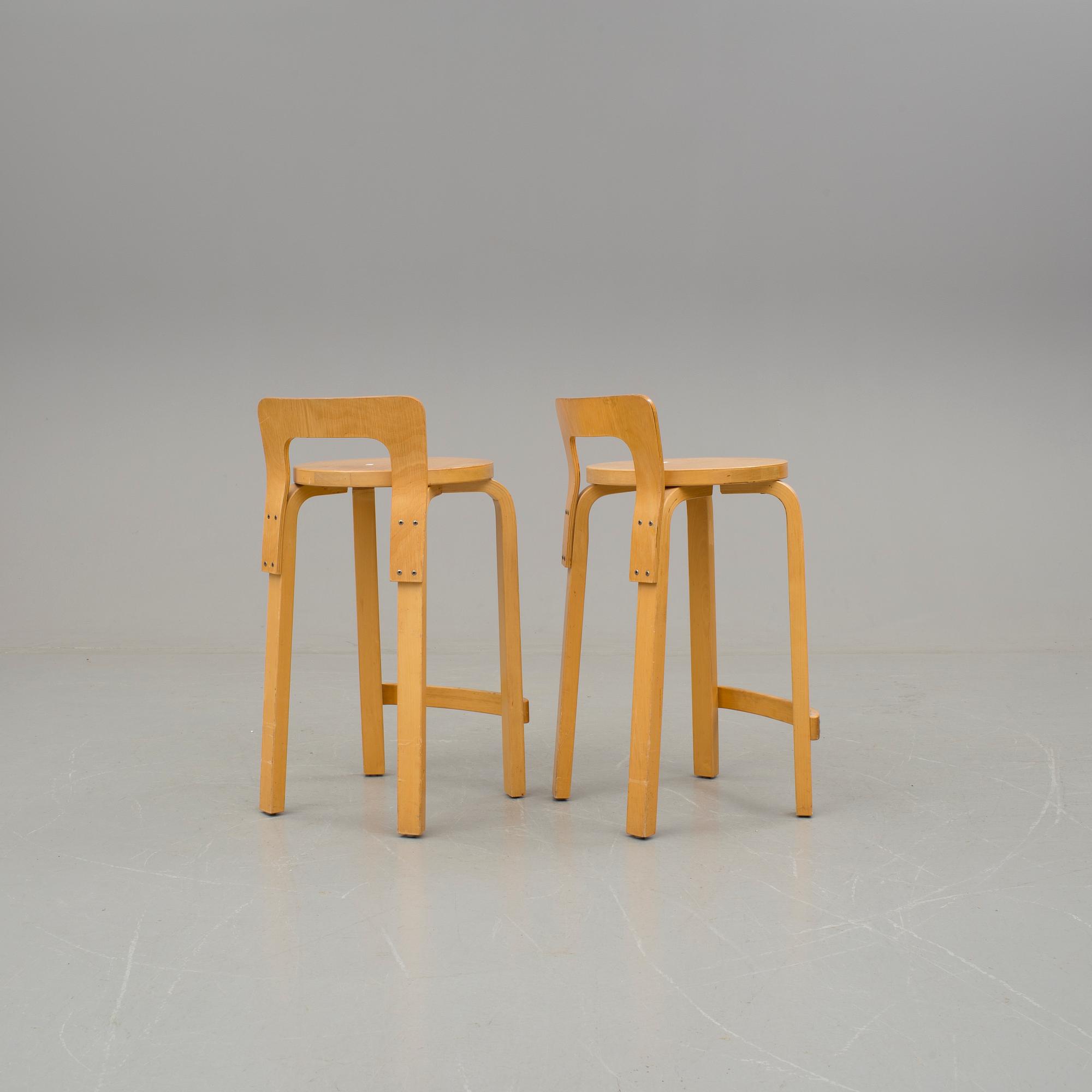 ALVAR AALTO, barstolar, ett par, "K65", Artek. Modellen formgiven 1935.