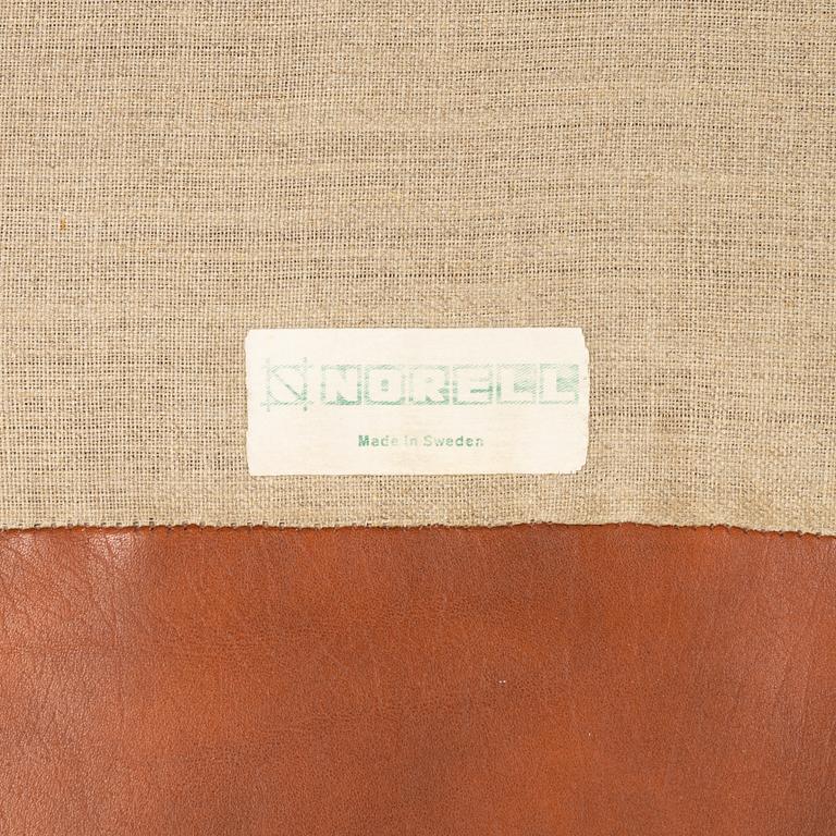 Soffa, Chesterfield-modell, Norell, 1900-talets andra hälft.