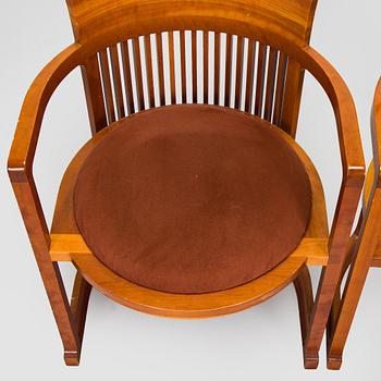 Frank Lloyd Wright, käsinojatuoleja, 4 kpl, mallinumero 606, ”Barrel”, Cassina.