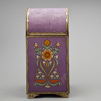 PLÅTBURK. Kanold, 1900-talets första hälft.