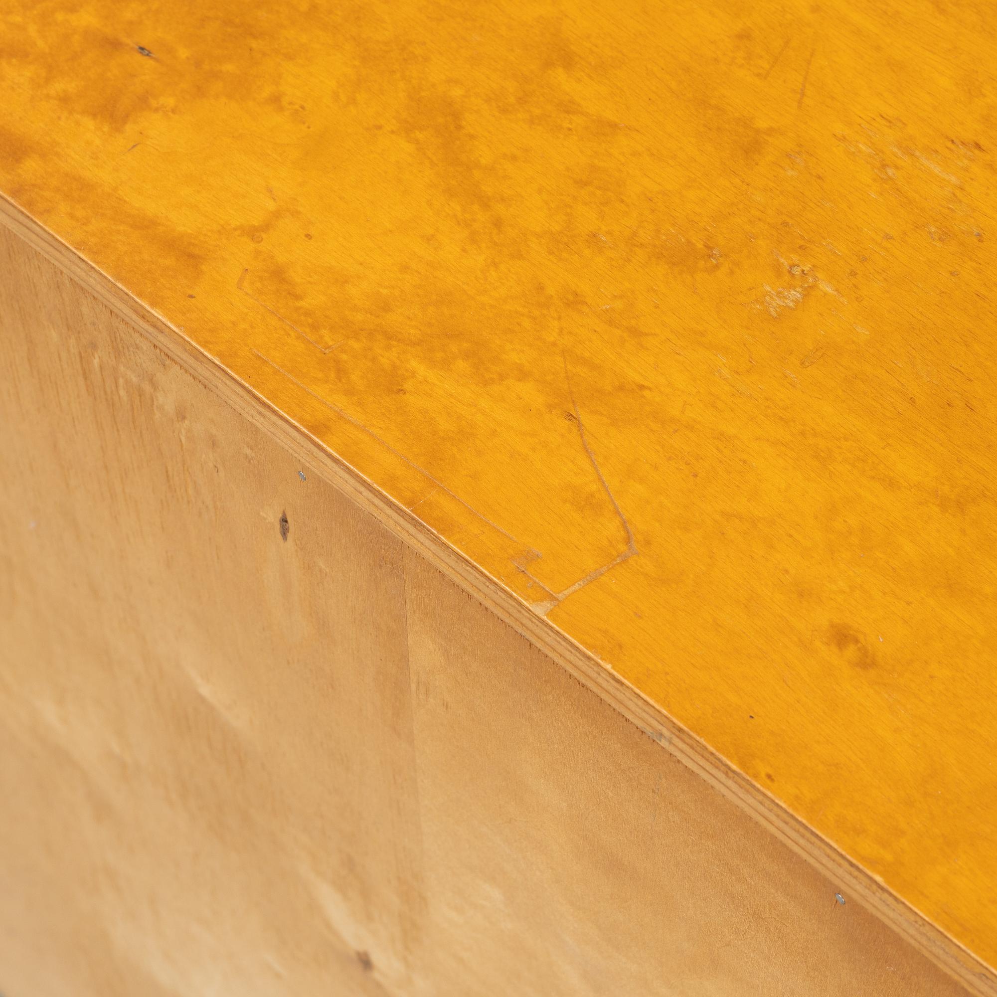 A 1940's book shelf.