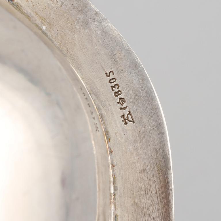 SKÅLFAT, silver, Tyskland, omkring 1900-talets mitt. Vikt 455 g.