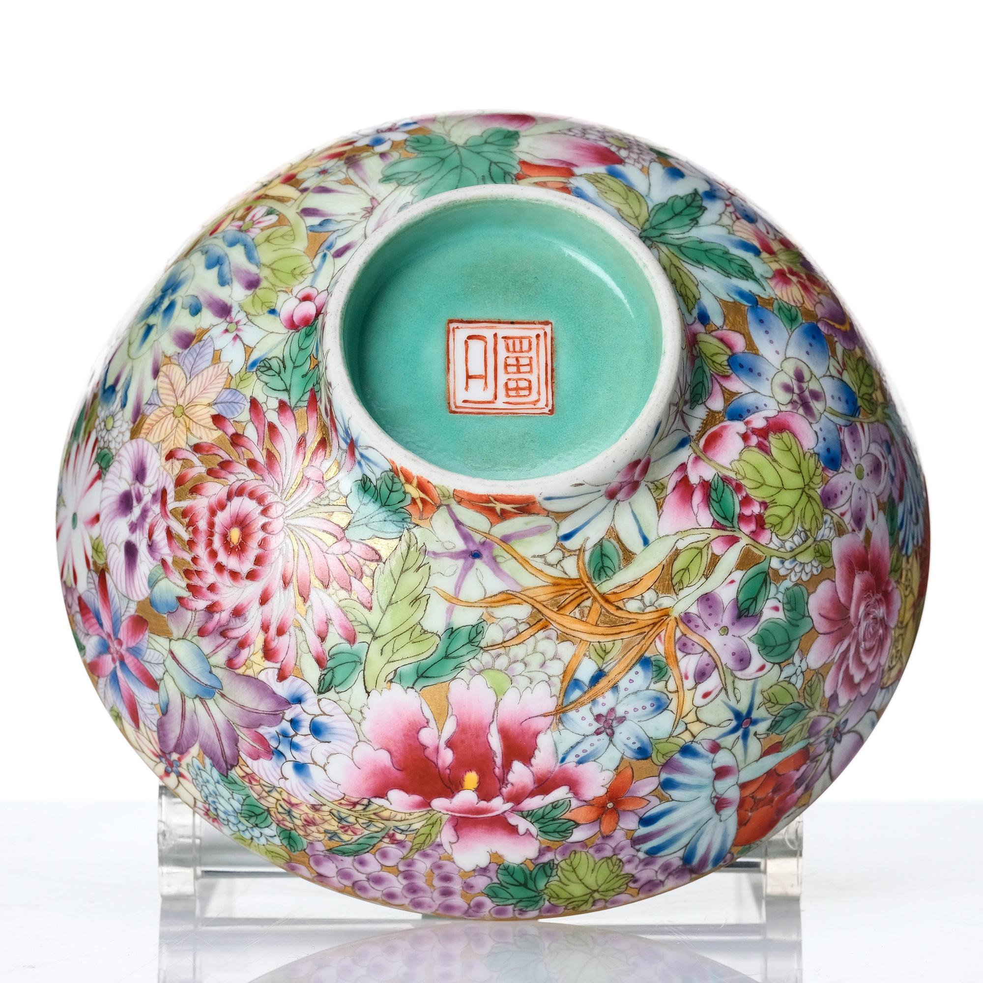 A mille fiori bowl, China, 20th Century.