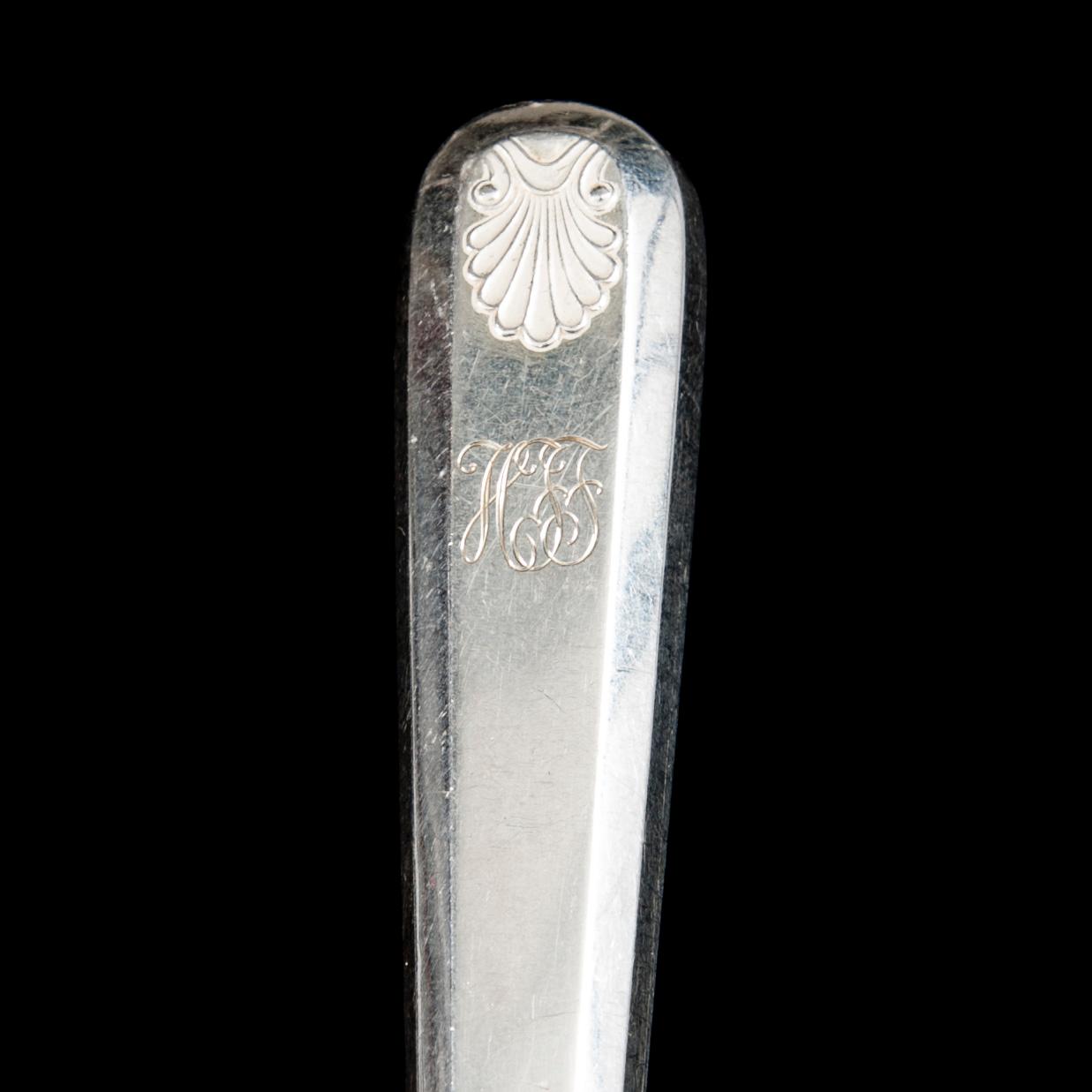 BESTICKUPPSÄTTNING, 12+12, silver, "Musslan", Tavastehus 1950-tal.