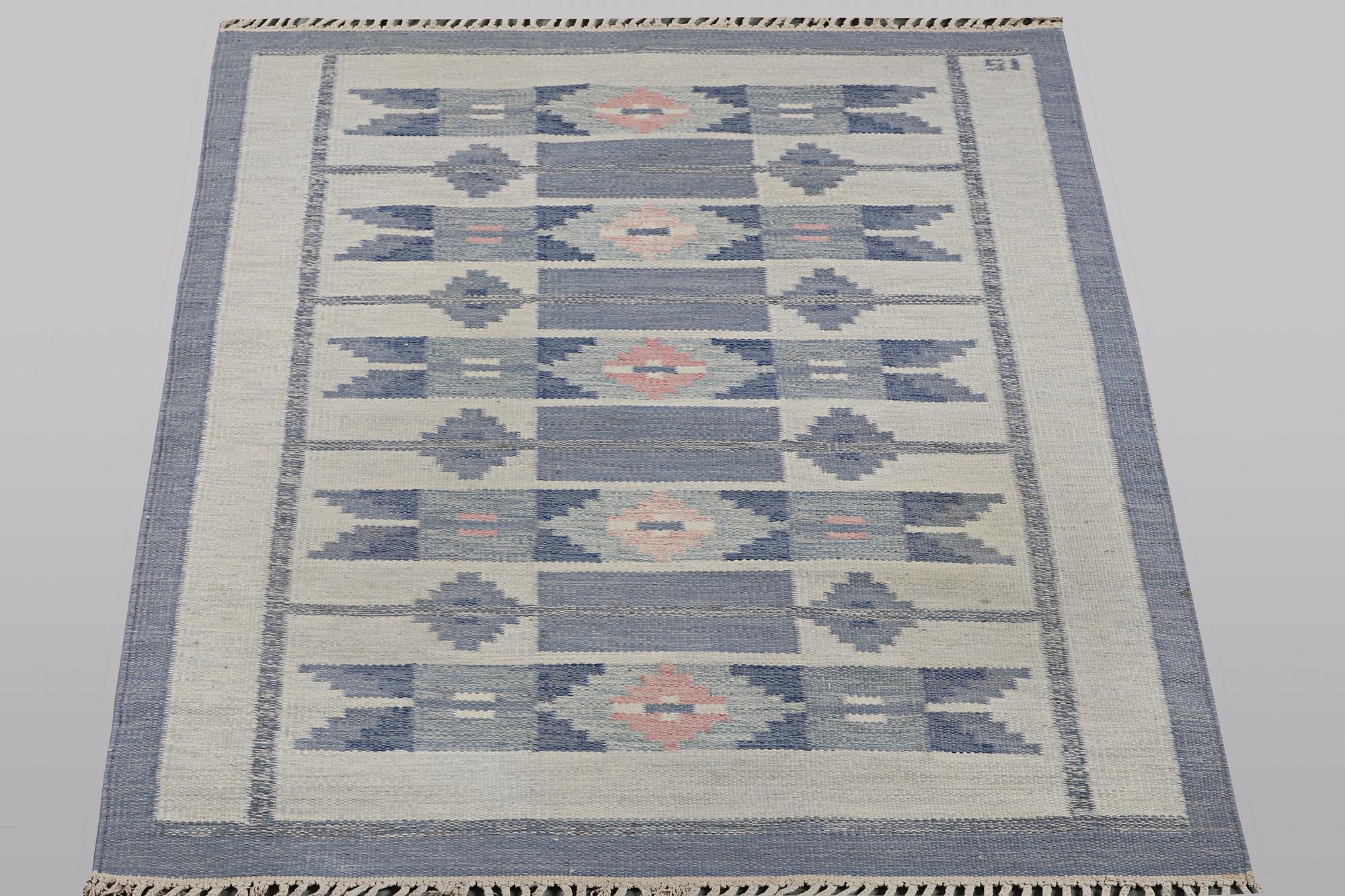 Ingegred Silow, a flat weave carpet, signed IS, ca 197 x 137 cm.