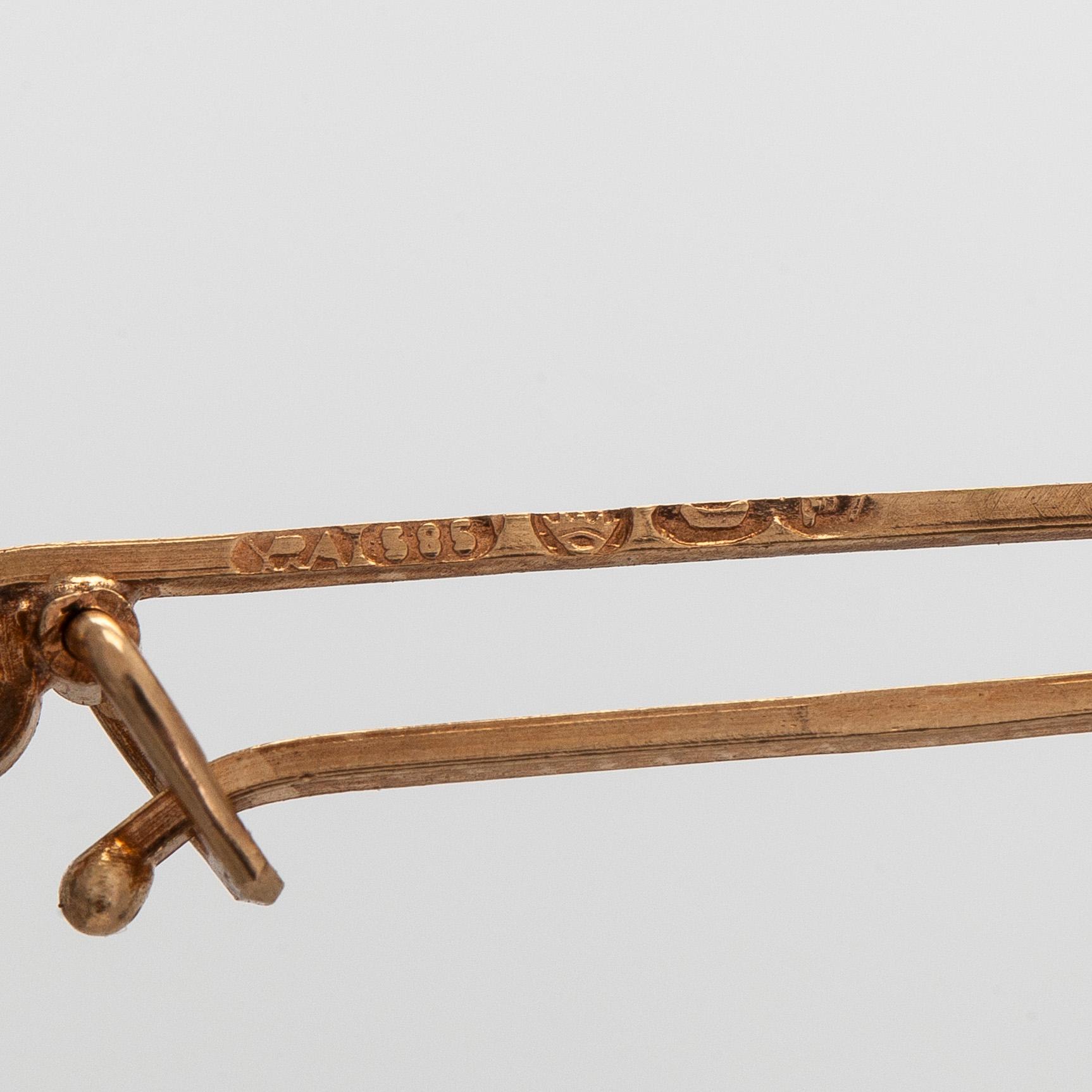 Björn Weckström, necklace, "Magic Pearl", cultured pearl, 14K gold.