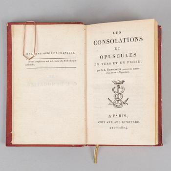 Attractive little bindnings.