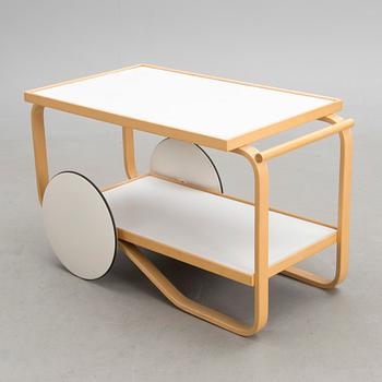 A late 20th century tea trolley 901, for Artek.