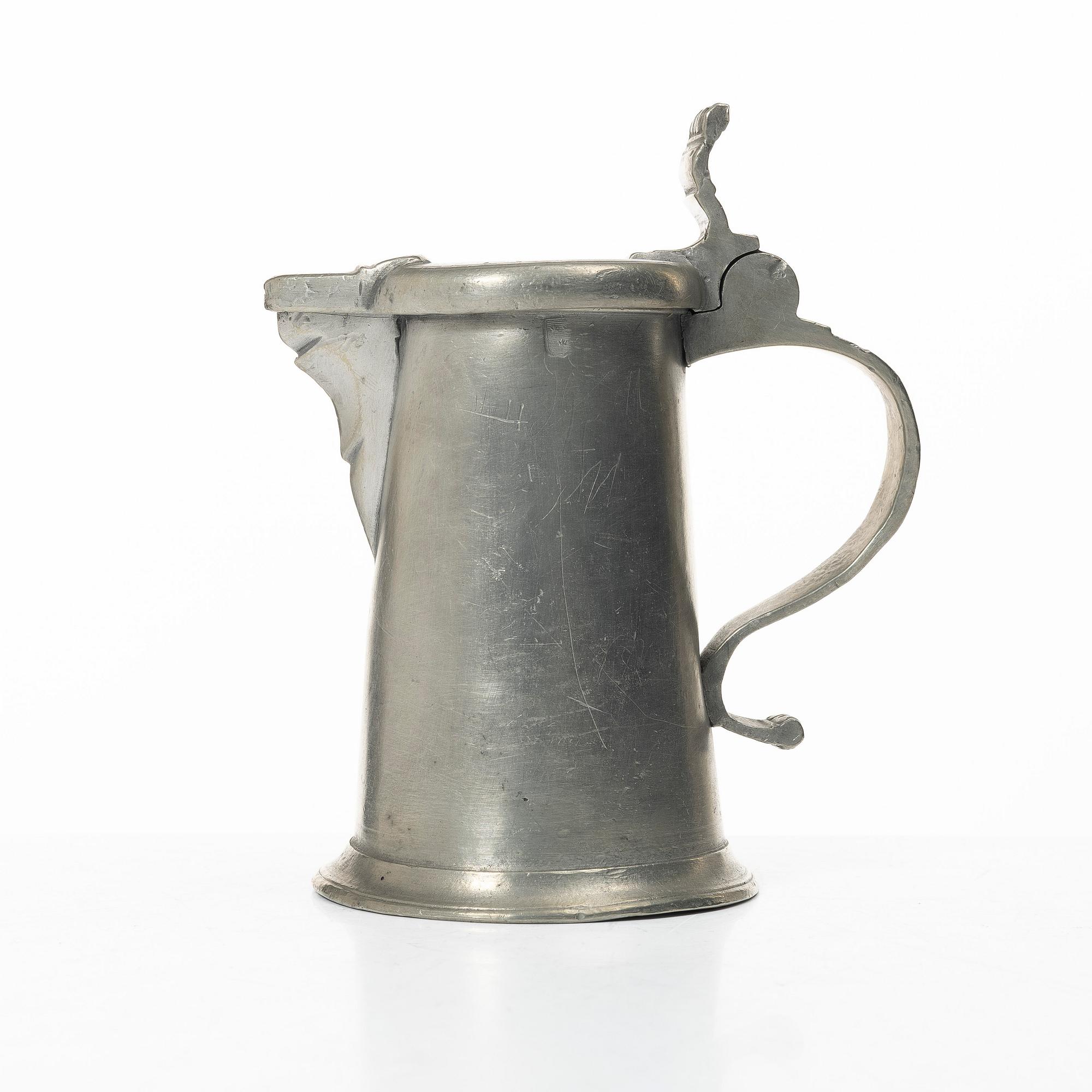 Target vessel, 1 Quarter. Eric Pettersson Krietz, Stockholm 1782. Crowned by Zakarias Plantin.
