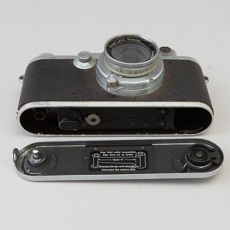 KAMERA, Leica III, nr 209389, 1936. Med Summar f=5 cm 1:2 nr 317280.