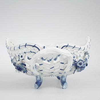 GALLERSKÅL, Meissen, 1900-tal.
