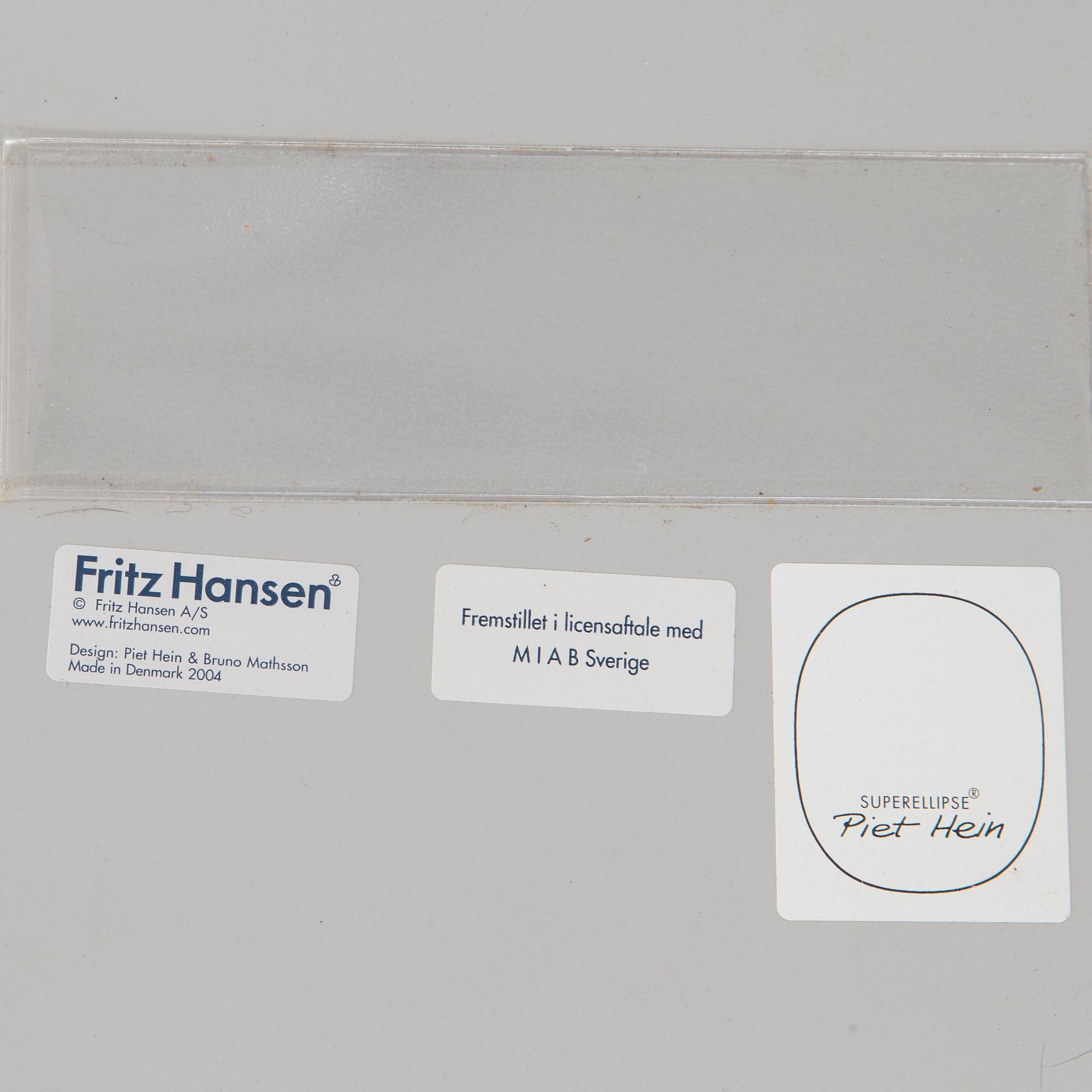 BRUNO MATHSSON & PIET HEIN, bord, för Fritz Hansen, Danmark, 2004.