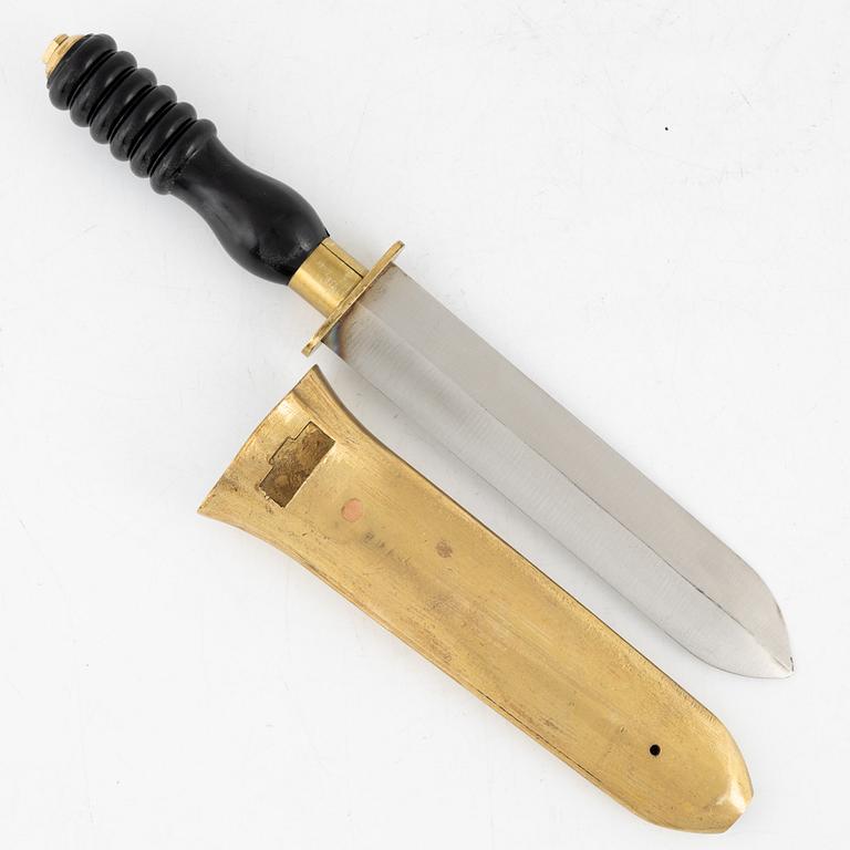 A diving knife from Siebe Gorman & Co.