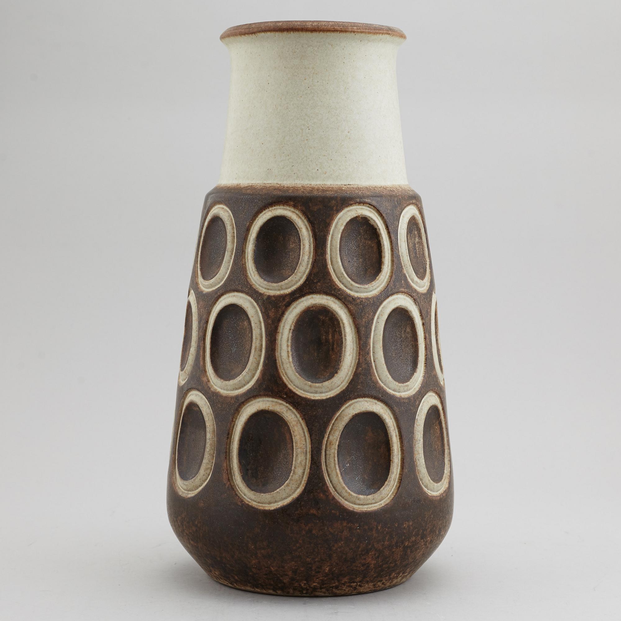 MARIANNE STRACK, golvvas, stengods, Michael Andersen & Son, Danmark, 1960-tal .