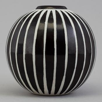 STIG LINDBERG, a Domino stoneware vase, Gustavsberg 1955-1969.