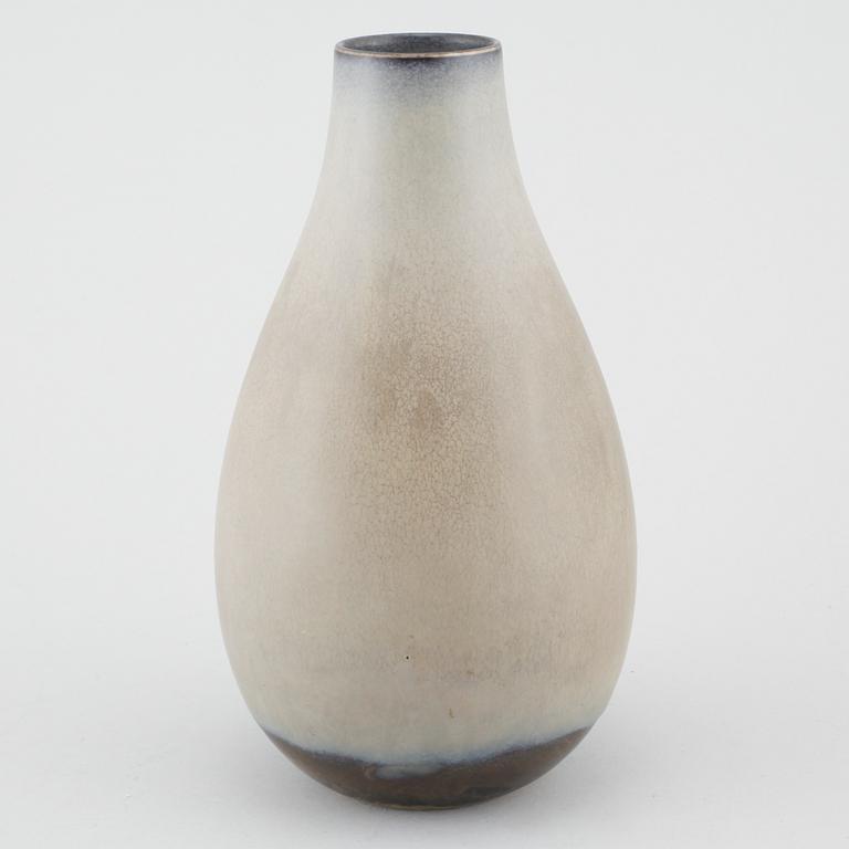 Unique stoneware vase by CARL-HARRY STÅLHANE, Rörstrand, signed and dated -51.