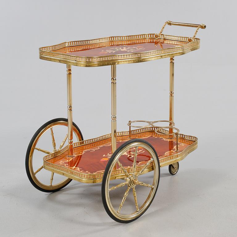 SERVERINGSVAGN, 1900-talets senare hälft.