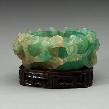 A Chinese green stone brush pot, first part of 20th Century.