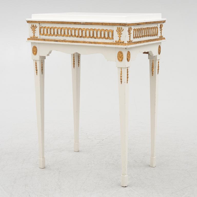 Bord, Sverige, 1800-talets början, Sengustavianskt.