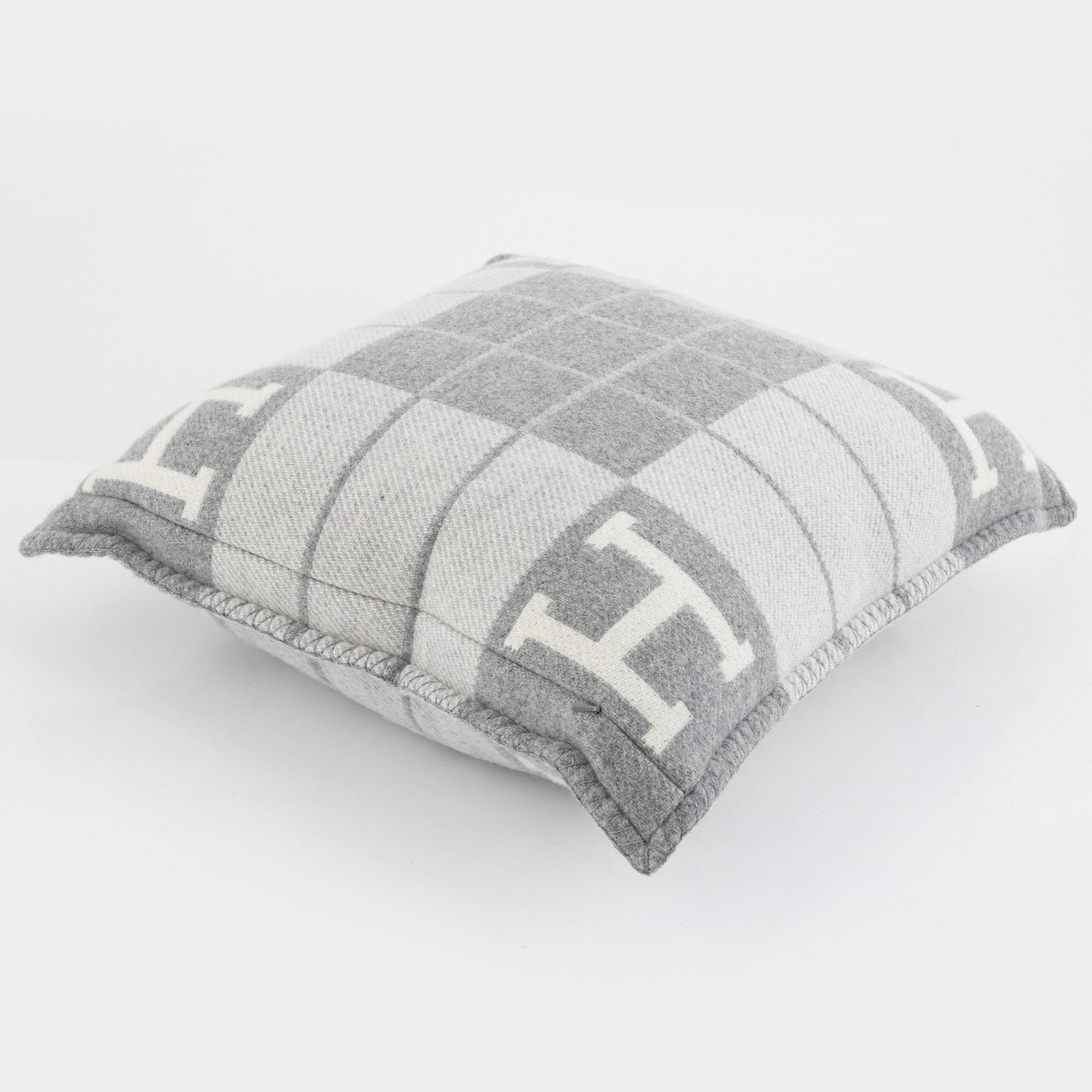 Hermès, kudde, "Coussin Avalon".