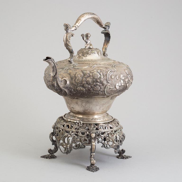 An 1823 silver samovar, probably by Joseph Angell, London, 1823.