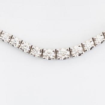 Brilliant cut diamond rivière necklace.