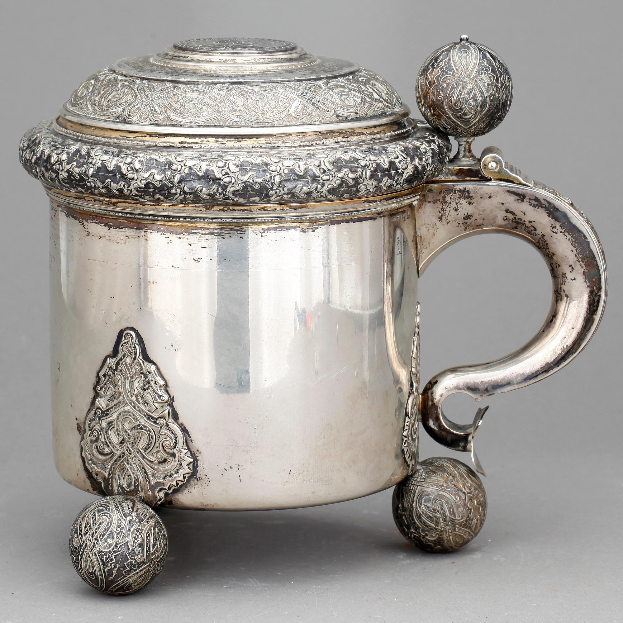 DRYCKESKANNA, silver, barockstil, Guldsmedsaktiebolaget, Stockholm, 1916. Vikt ca 1094g.
