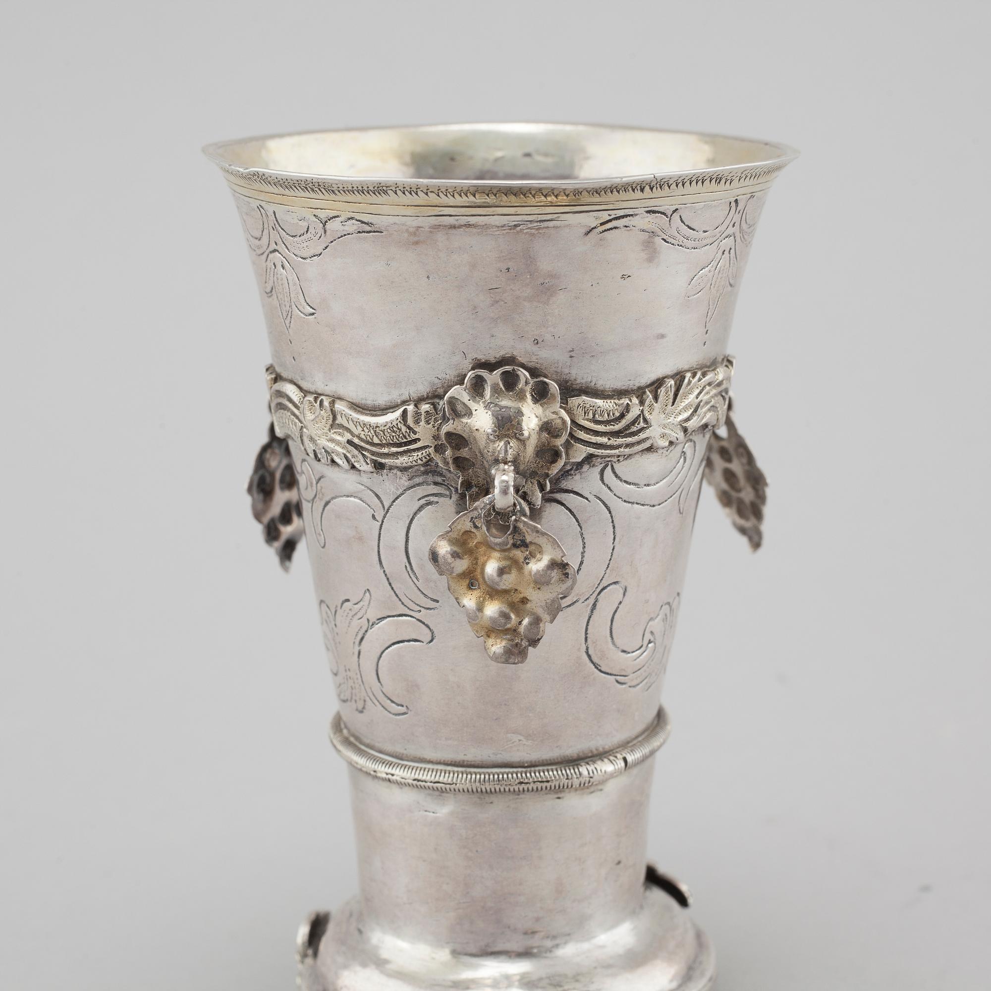 An 18th century silver goblet with no markings.