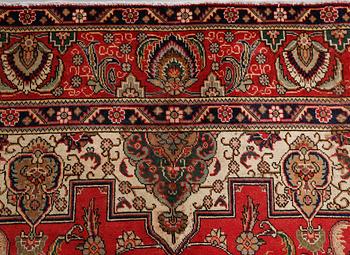 MATTA, Täbriz, old, 425x230 cm.