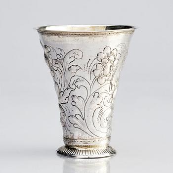 Anders Hammarström, bägare, delvis förgyllt silver, Eskilstuna 1768. Rokoko.