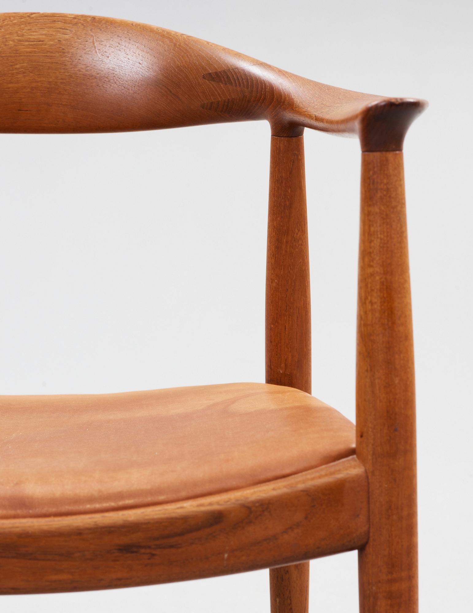 HANS J WEGNER, "The Chair", ett par, Johannes Hansen, Danmark 1950-60-tal.