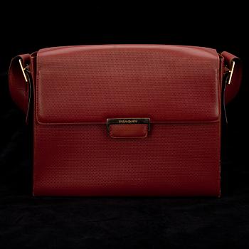 PORTFÖLJ, Yves Saint Laurent.