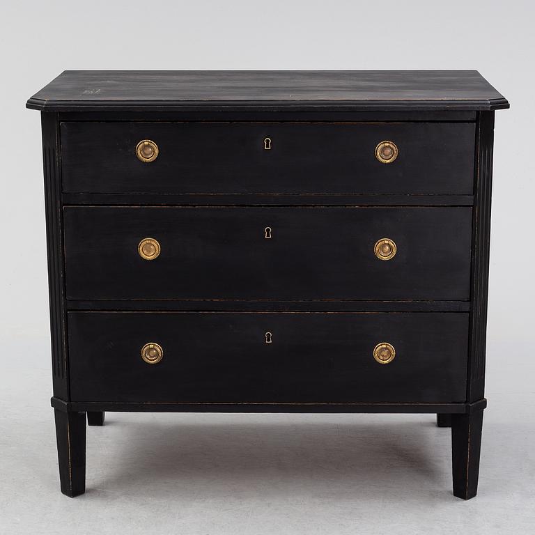 A painted chest of drawers, early 20th Century.