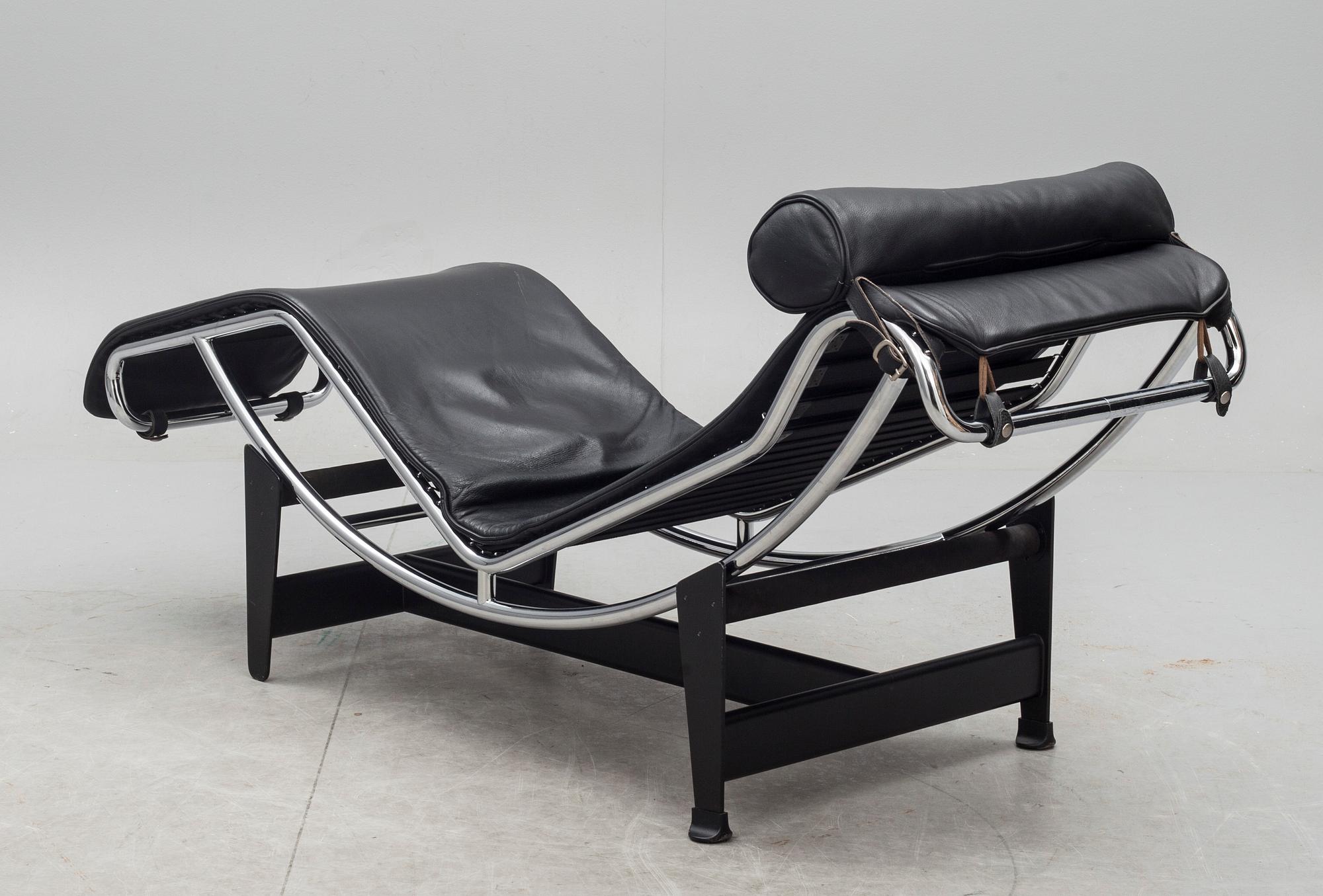 VILSTOL, "LC-4". Märkt Le Corbusier, Cassina.