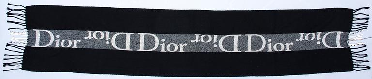 HALSDUK, Christian Dior.