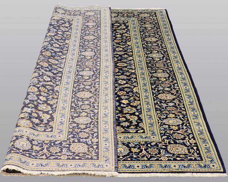 A carpet, Keshan, 291 x 190 cm.