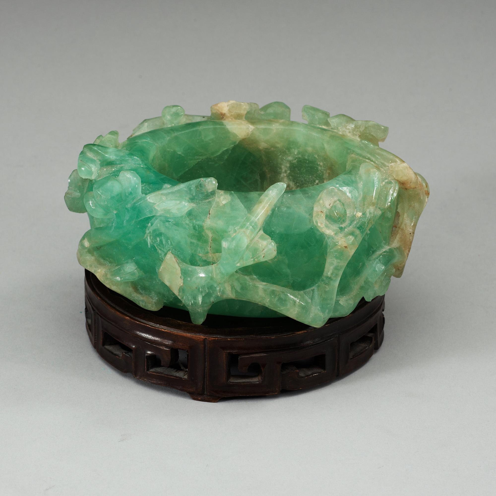 A Chinese green stone brush pot, first part of 20th Century.