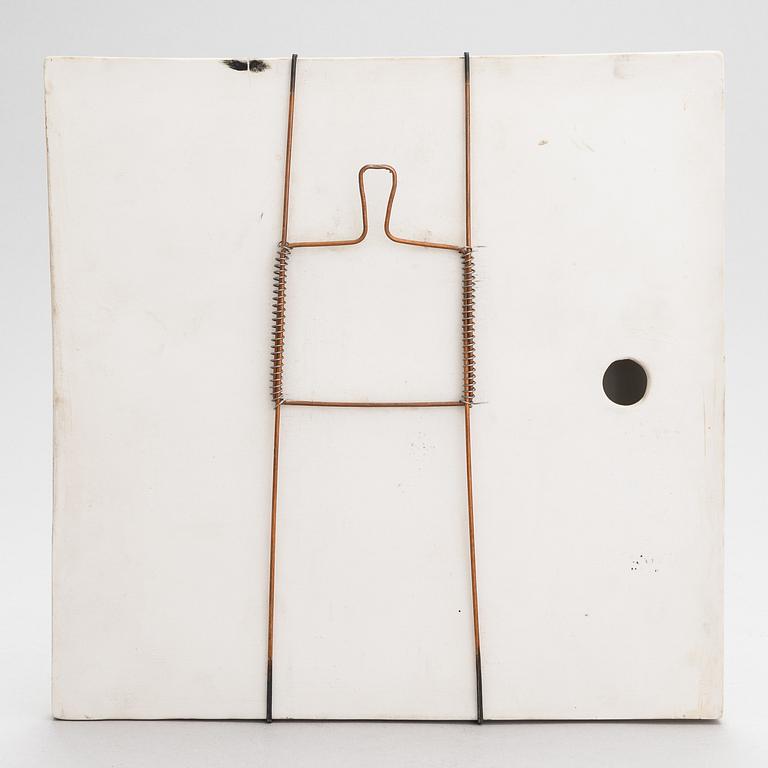 Gunvor Olin-Grönqvist, a ceramic relief signed GOG Arabia.