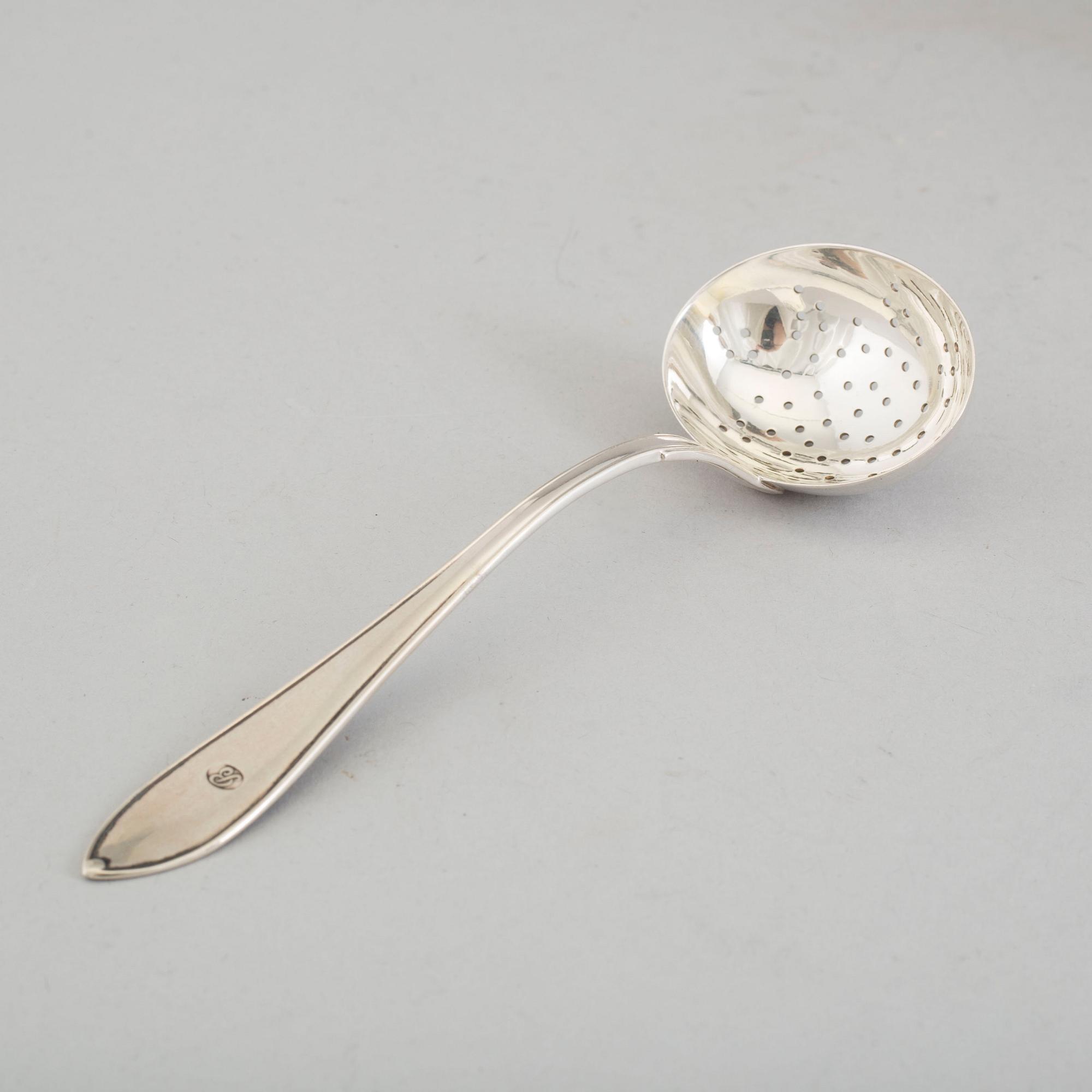 A silver sugar bowl, 1918.