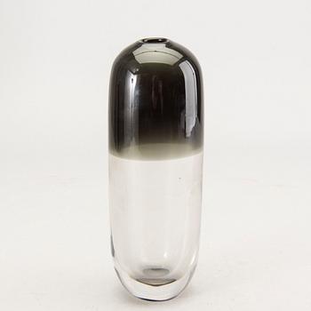 Timo Sarpaneva, a signed and dated glass vase.